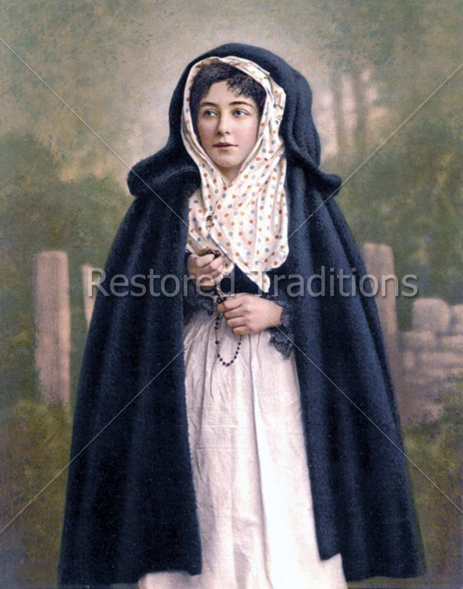 lady holding prayer beads